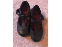 clarks size 7 school shoes